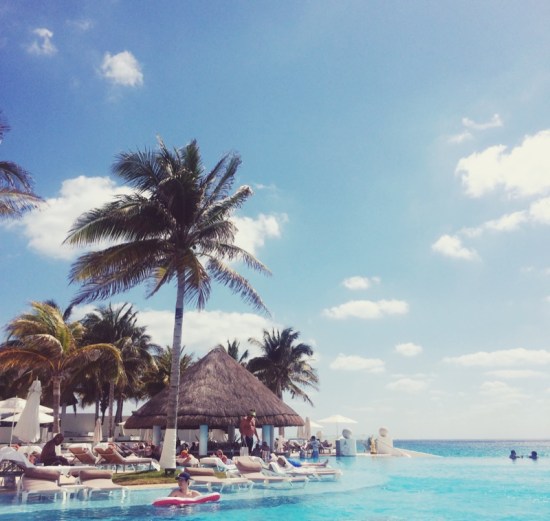 Babymoonin' in Mexico #23WeekBabyBump!